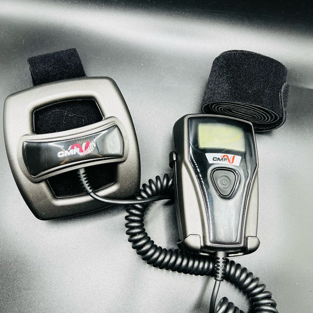 CMF Black and Silver Electronic Bone Growth Stimulator In Excellent Condition